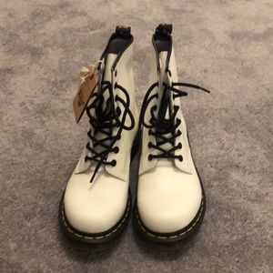 NWT Dr Martens boots